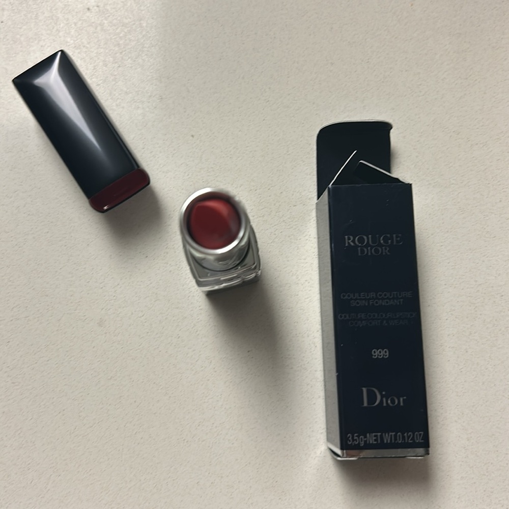 Rouge Dior lip stick color 999 red - Picture 2 of 3
